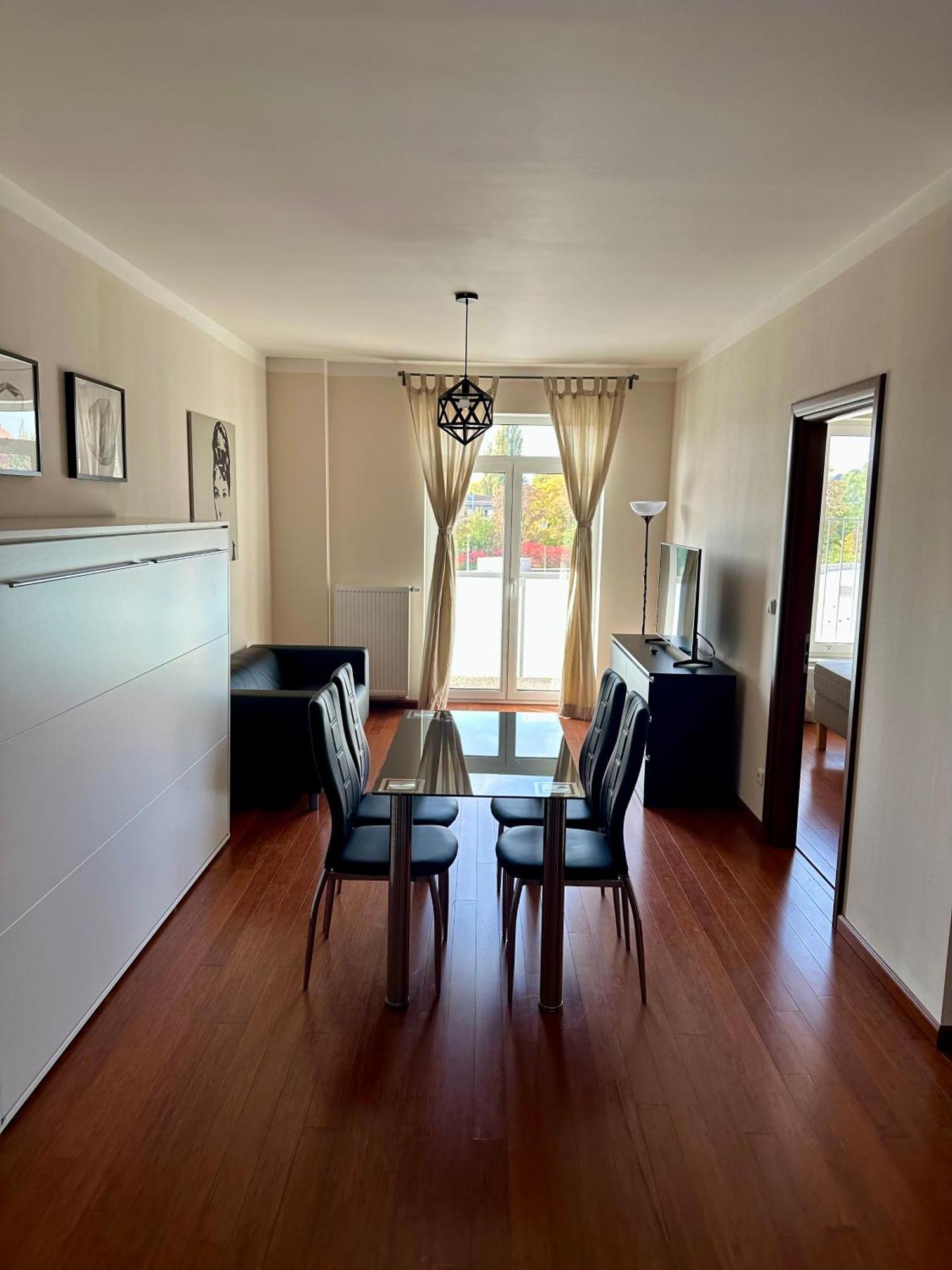 Spa Moser Apartments 卡罗维发利 外观 照片